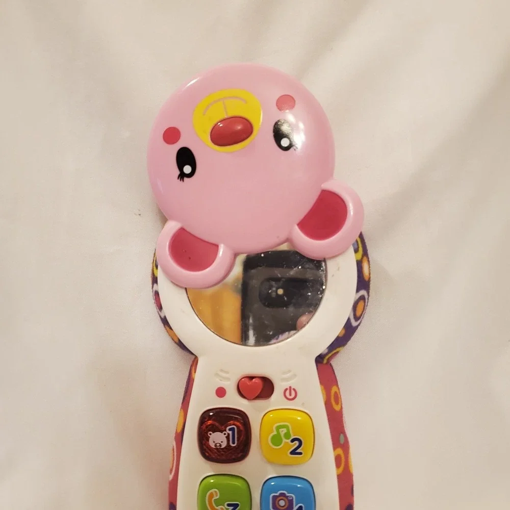 VTech Peek-a-Bear Baby Toddler Toy Phone Lights Up, Music,‎ Numbers, Colors Pink